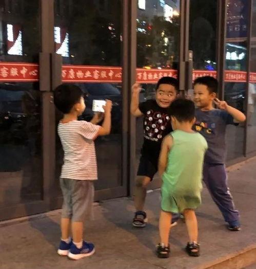 吃瓜娱乐图片头像男,自嘲“小肥猪”的喜剧人生