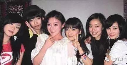 吃瓜娱乐杨幂是谁的徒弟