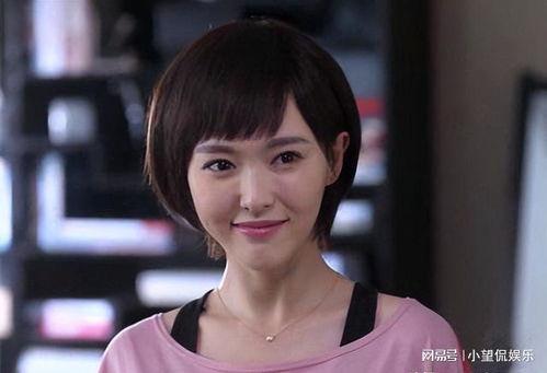 娱乐吃瓜女艺人恋情,甜蜜互动引粉丝热议